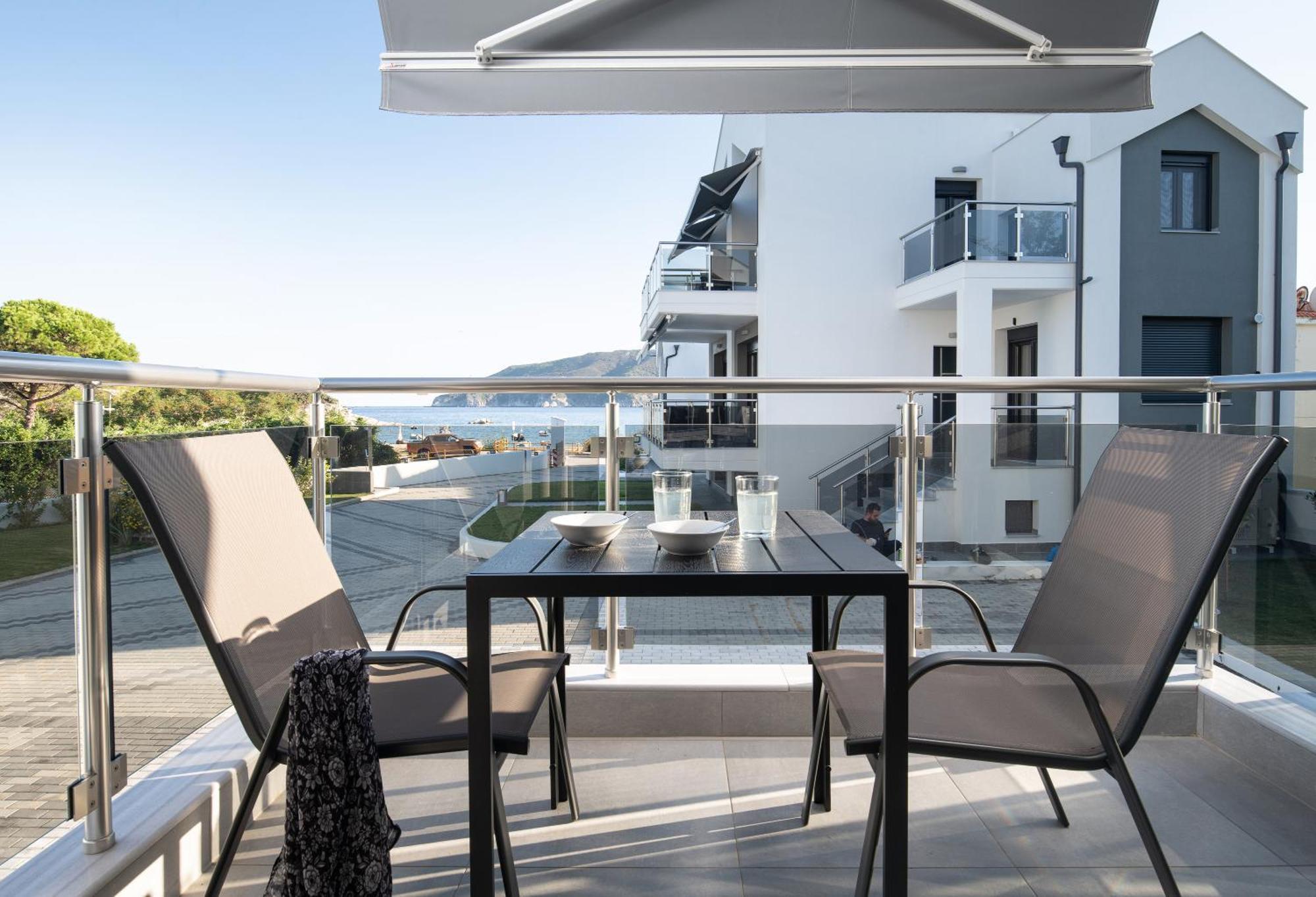 The Black Pearl Villas Kalamítsion Exteriér fotografie